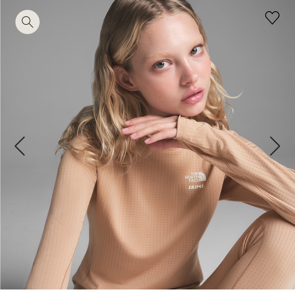 NORTH FACE X SKIMS DOTKNIT LONG SLEEVE TOP Ochre sz M
COLLECTION SOLD OUT - Picture 5 of 7
